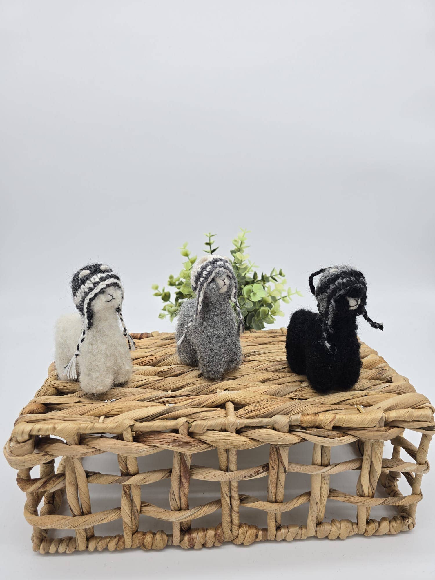 WUAMAN - Alpaca - Wholesale Ornament - Alpaca Ornament | Alpaca Charm | Hanging Accessory0