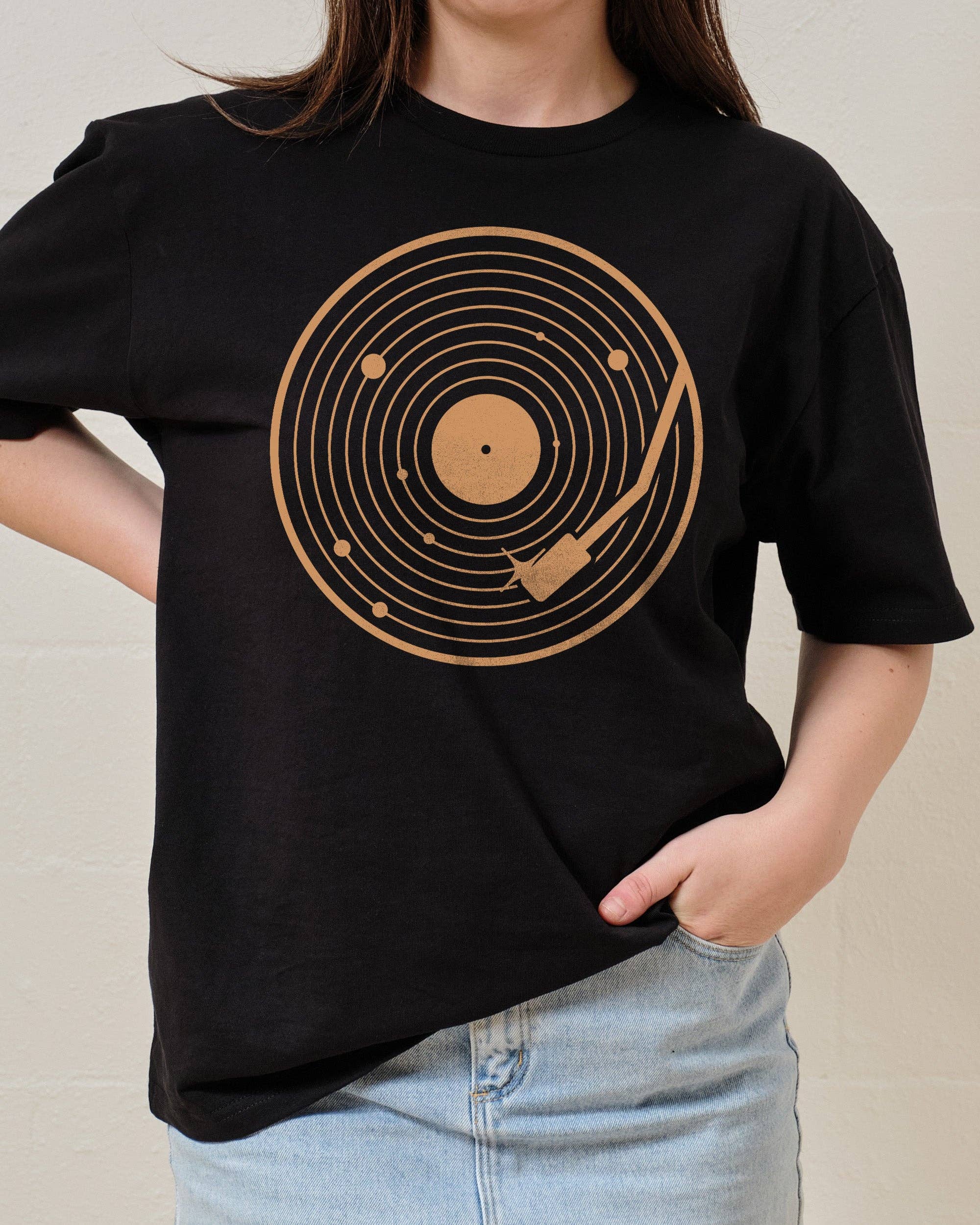 Schwarz Das Vinyl System T-Shirt für den Großhandel auf Faire