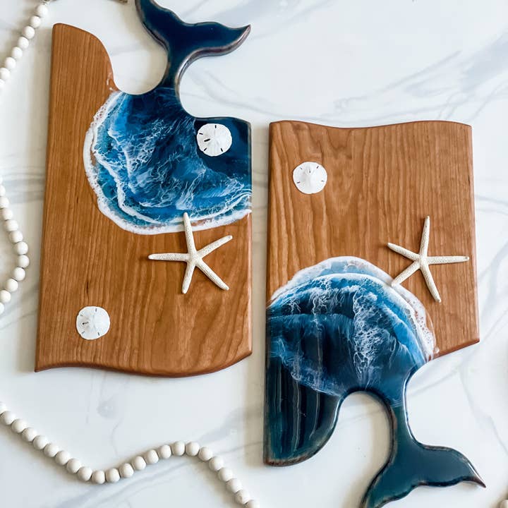 Planche de queue Grande Whale pour la vente par La Marée Art