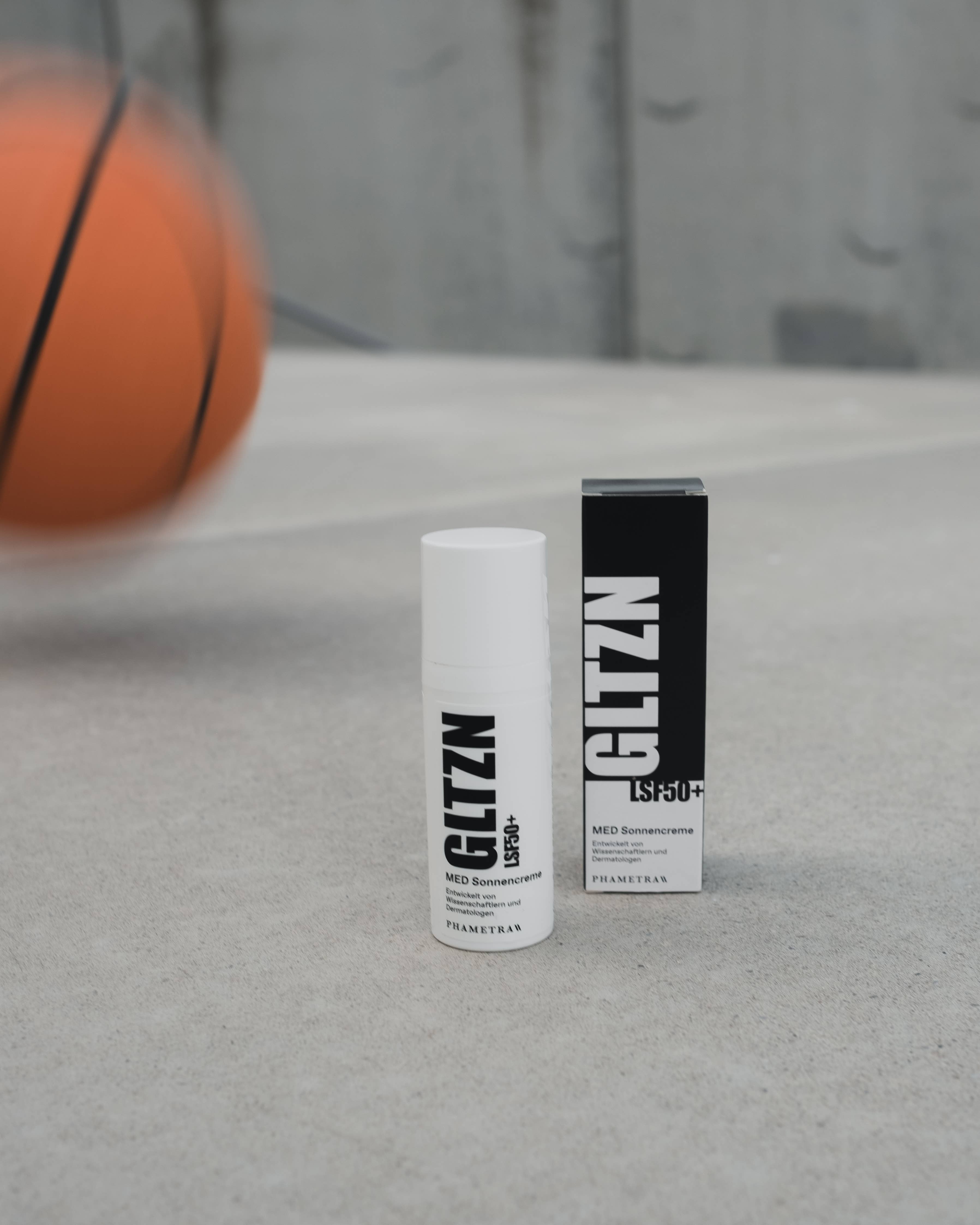 Phametra Cosmetics - Wholesale Sunscreen - GLTZN SPF50+ Med sun cream4