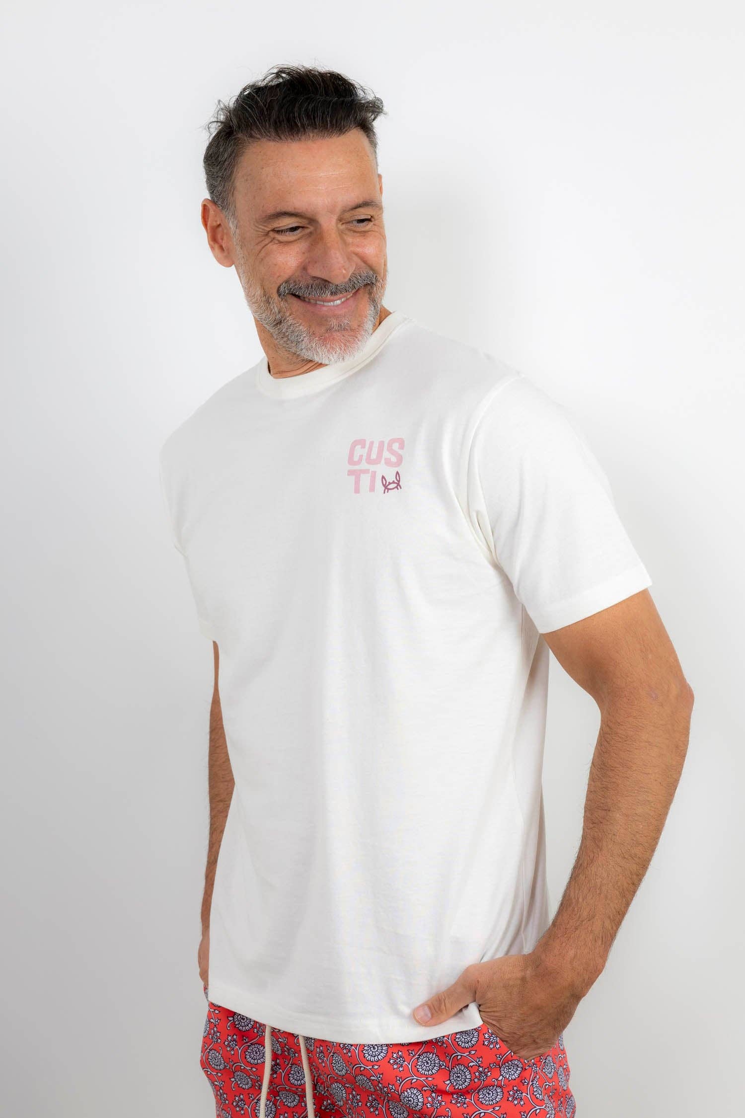 Custi Mikelo: Made in Spain - Vendita all'ingrosso Maglietta serigrafata - Uomo - Maglietta Trust The Process Crema | Auckland3