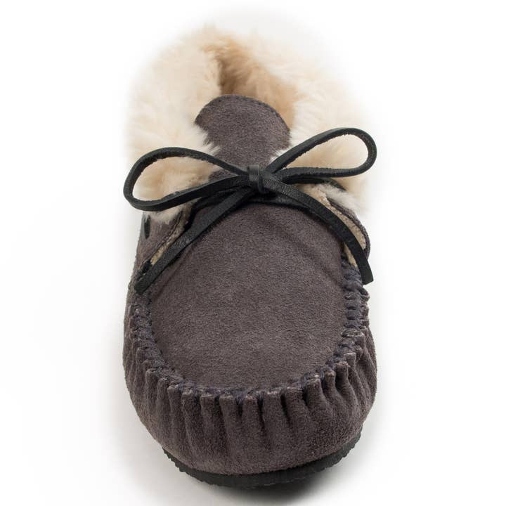 Minnetonka - Wholesale Slippers - Women's - Women's Chrissy Cozy Pile Lined Suede Slipper House Shoe8
