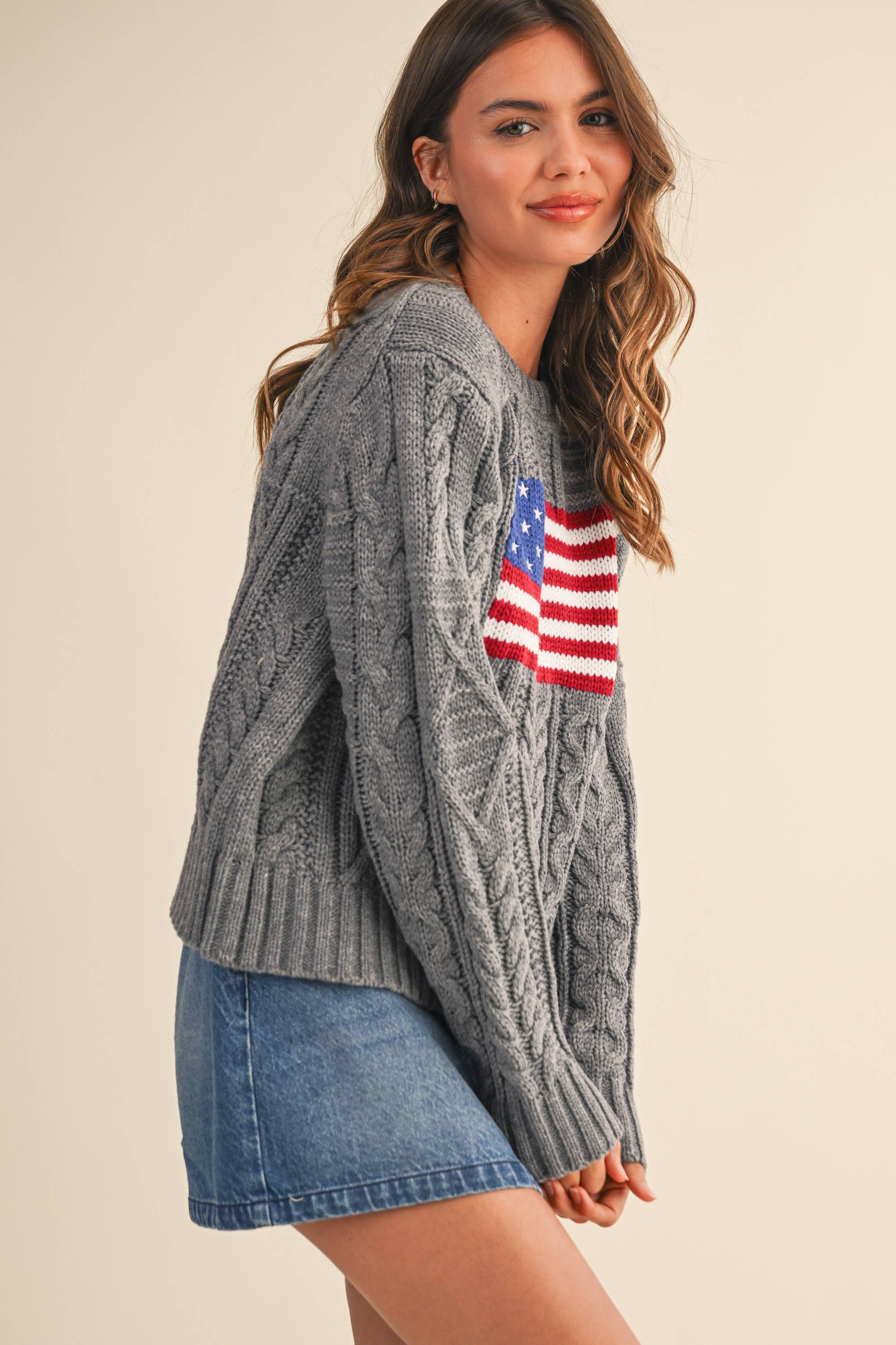 Klesis - Vente Pull en maille – femme - IT4473 PULL EN MAILLE CÂBLÉE AVEC DRAPEAU AMÉRICAIN3