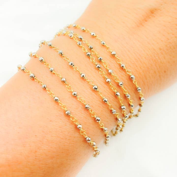 SPY8. Catena con filo avvolto placcato oro pirite per la vendita all'ingrosso da parte di Tresor Jewelry Inc.