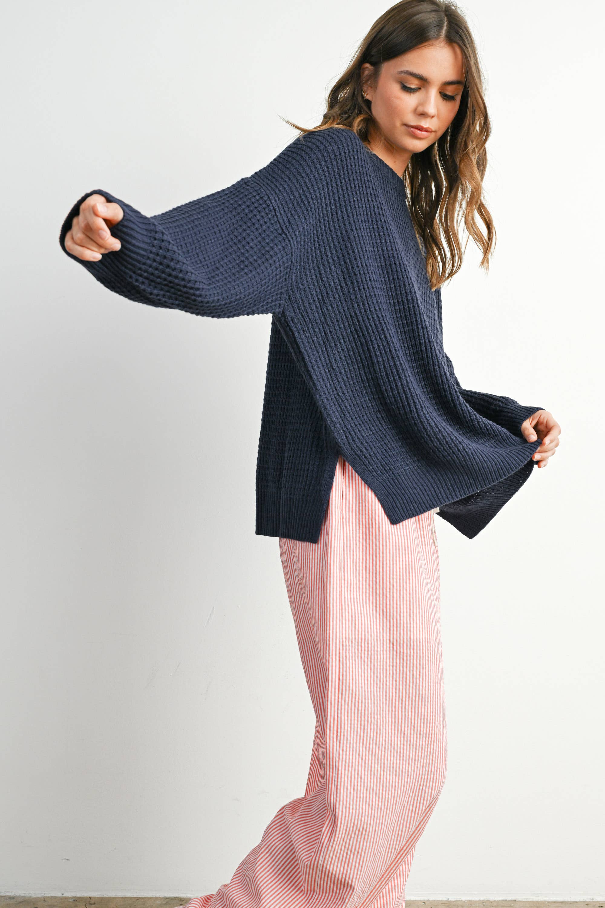 BUTTERMELON - Wholesale Knit Sweater - Women's - Round-Neck Classic Long Sleeve Top - BMW778251