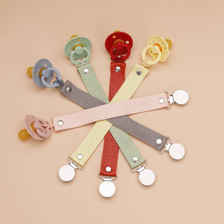 Attache-sucette en cuir bio Kidful Cloud pour la vente par Mamakido Dis Tic AS