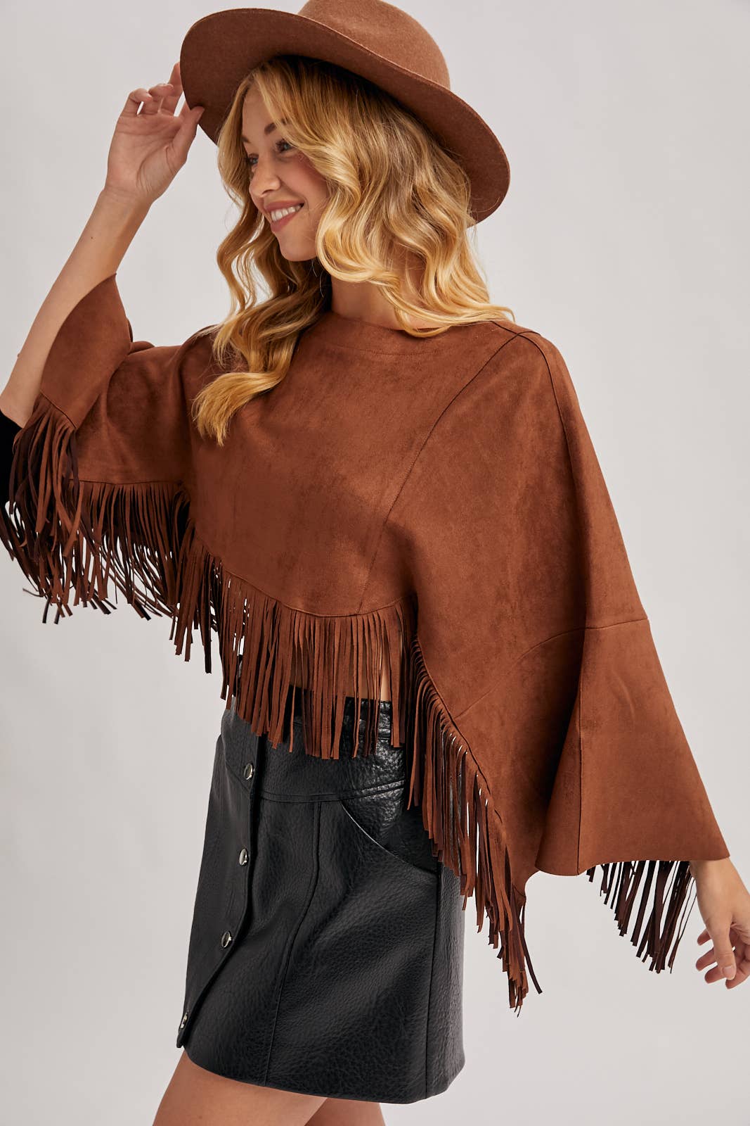 Bluivy - Wholesale Poncho - Women's - WESTERN BOHEMIAN SUEDE FRINGE CAPE18