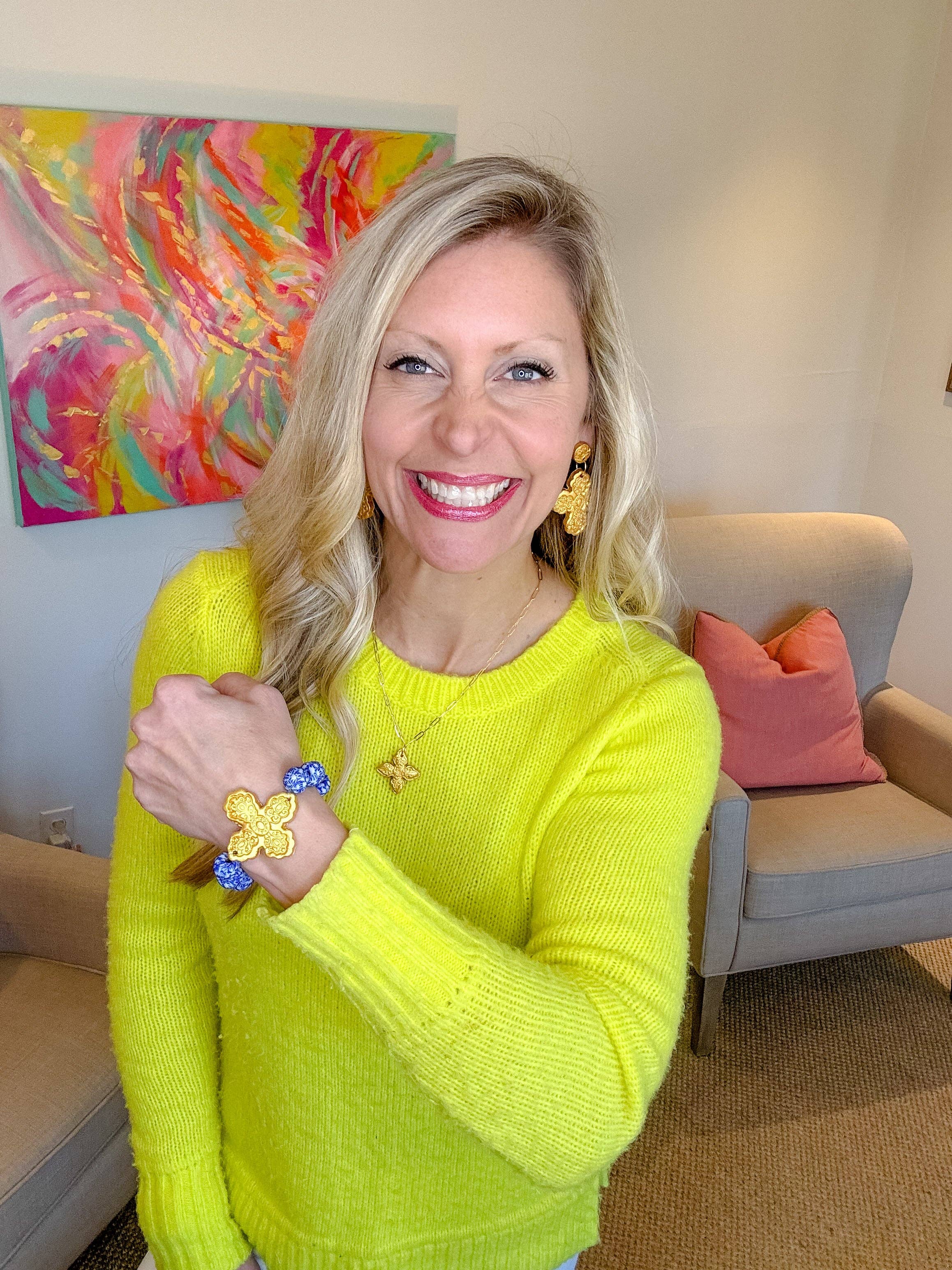 Hidden Truth Jewelry - Wholesale Beaded Bracelet - Blue & White African Glass with Susie Cross1