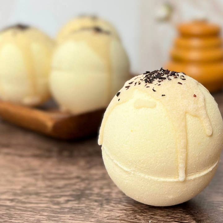 Dragonfly DayDream - Wholesale Bath Bomb/Fizz - SWEET HIBISCUS & HONEY Artisan Bath Bomb