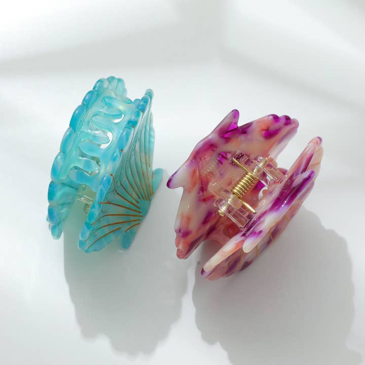 Adorro - Wholesale Hair Clip - Women's - Oceane Seashell Claw Clip - Medium6