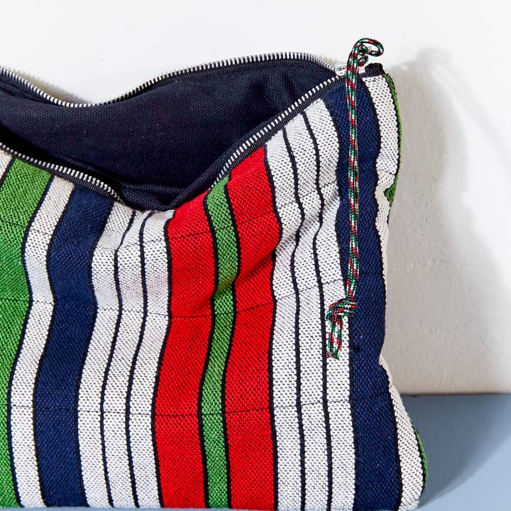 Eturel Madrid - Wholesale Laptop/Tablet Case - Women's - Blue floral jacquard fabric computer cover6