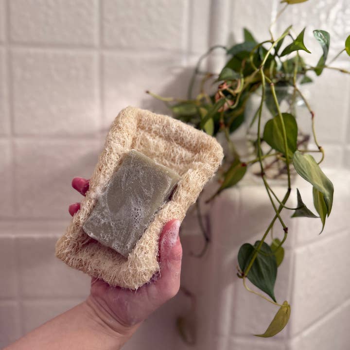 Me Mother Earth - Wholesale Bath Soap Dish - Natural Loofah Soap Dish3