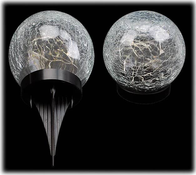 Will's Company - Wholesale Outdoor/Lawn Light - Solar Crackled Glass Globe Ball Light, Set of 2 in 4 colors4