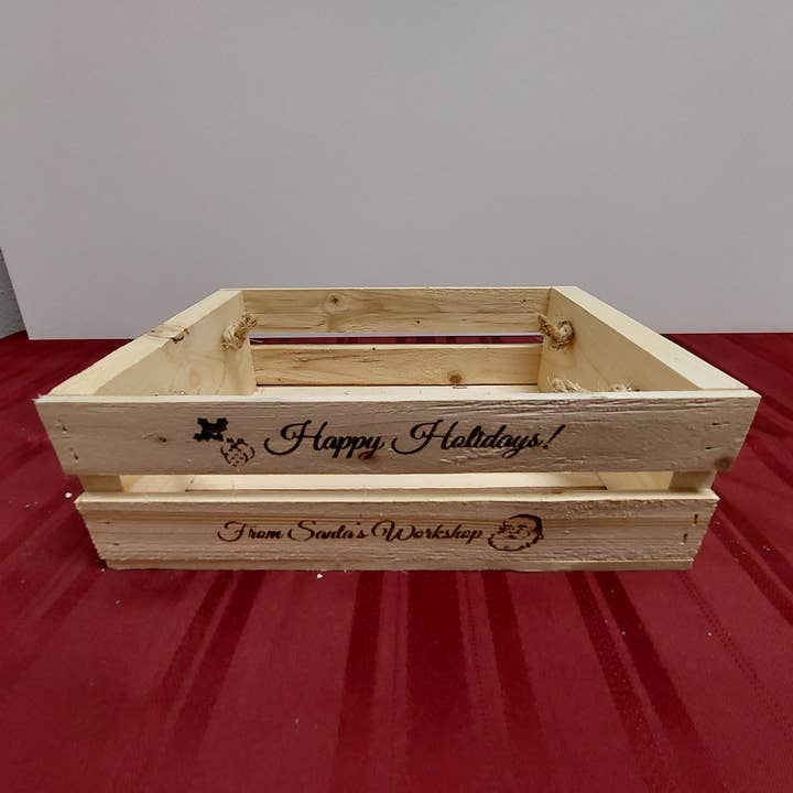 Coffret cadeau en bois (8 x 12 x 4) avec message gravé au laser pour la vente par Happy Gift Express
