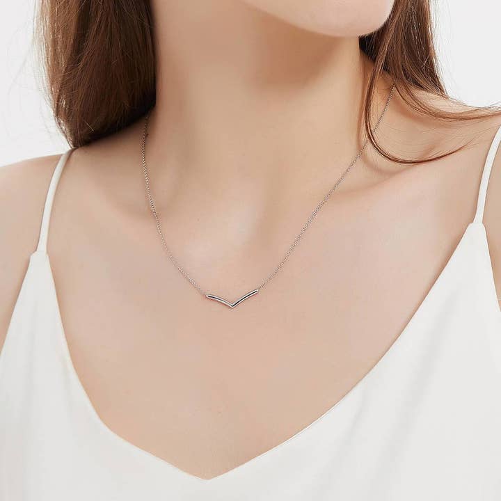 BERRICLE – Großhandel Kette mit Anhänger/Charm – BERRICLE Sterling Silber Wunschknochen Chevron V-förmige Halskette5