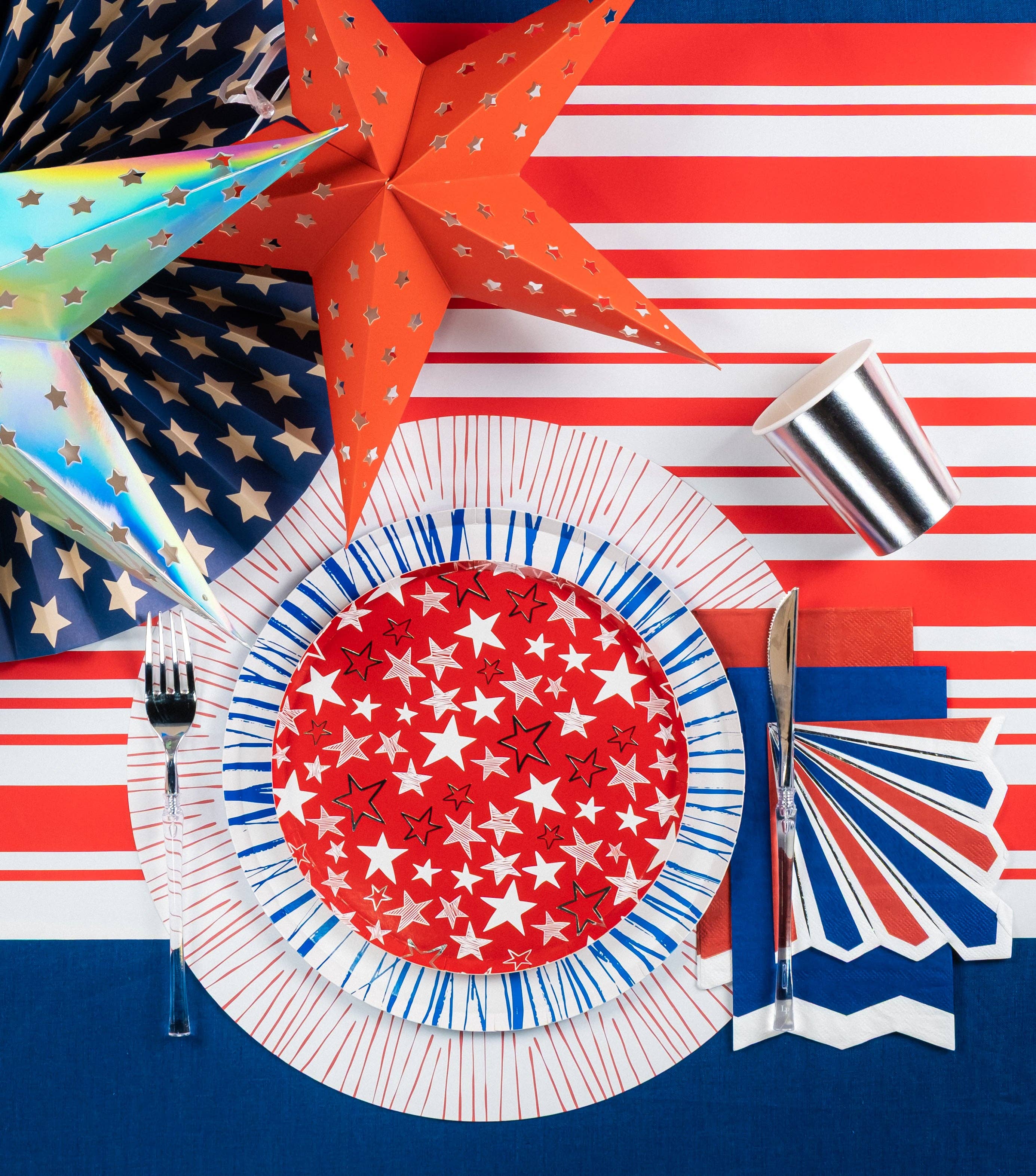 Gatherings by Curated Paperie - Venta al por mayor Platos desechables - Platos para cena Radiance Blue RAD24-DNP54