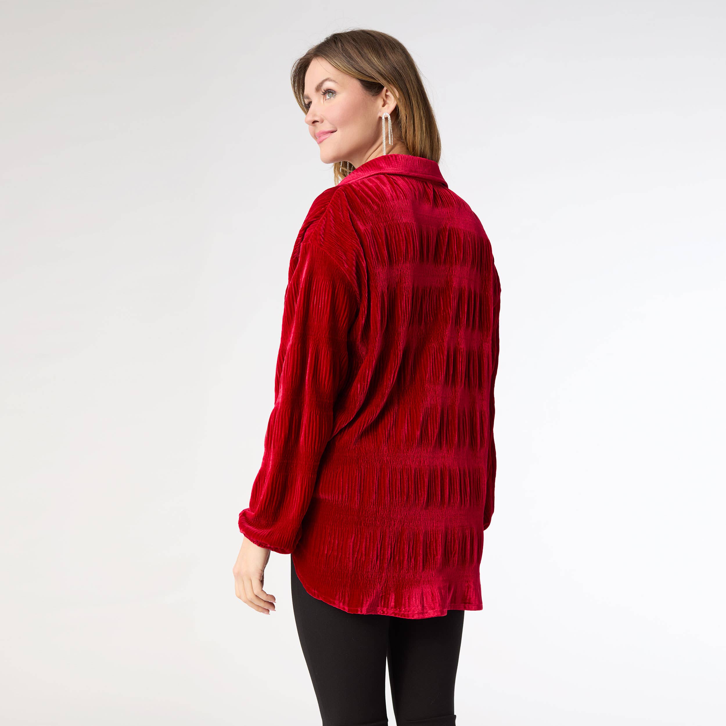 COCO + CARMEN - Wholesale Shirt - Women's - Candus Pleated Velour Top3