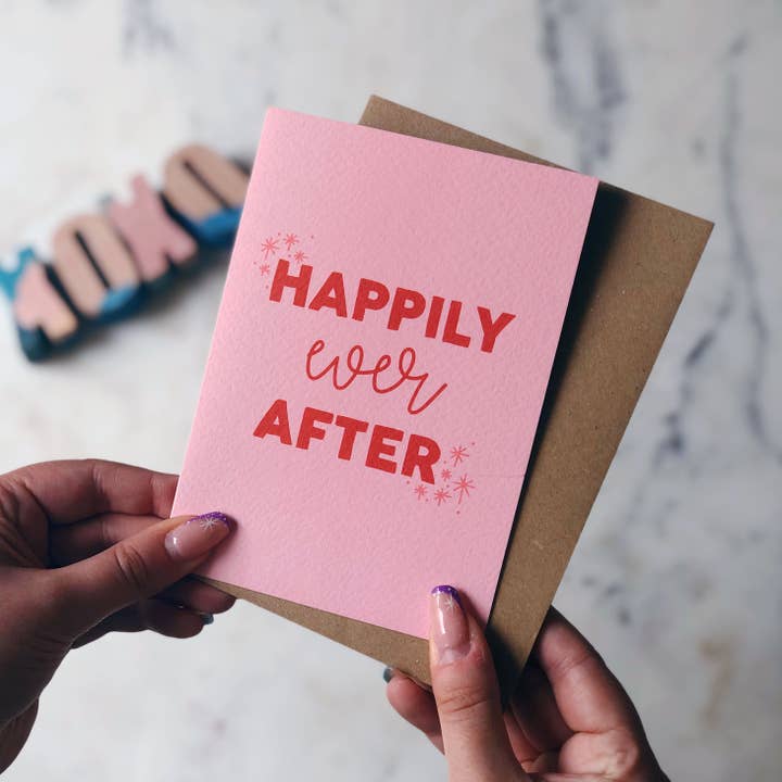 Carte Happily Ever After pour la vente par Xoxo Designs by Ruth