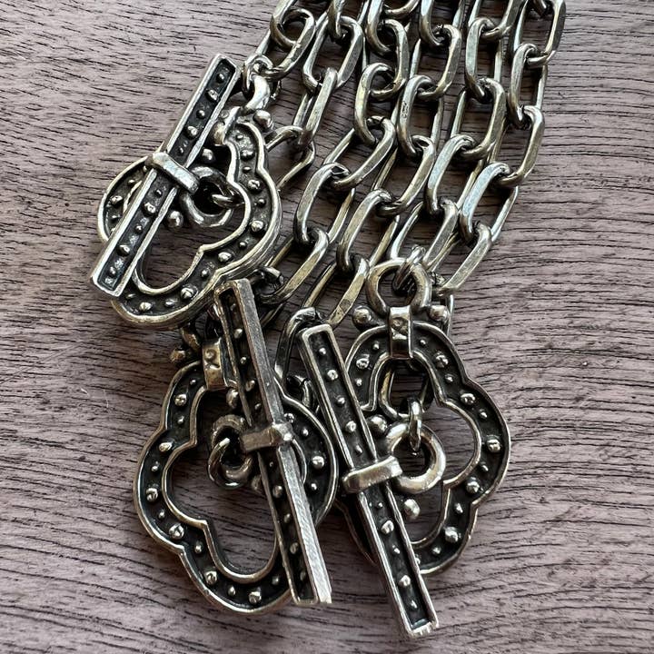 Chasing Cherubs - Wholesale Pendant/Charm Necklace - Buffalo