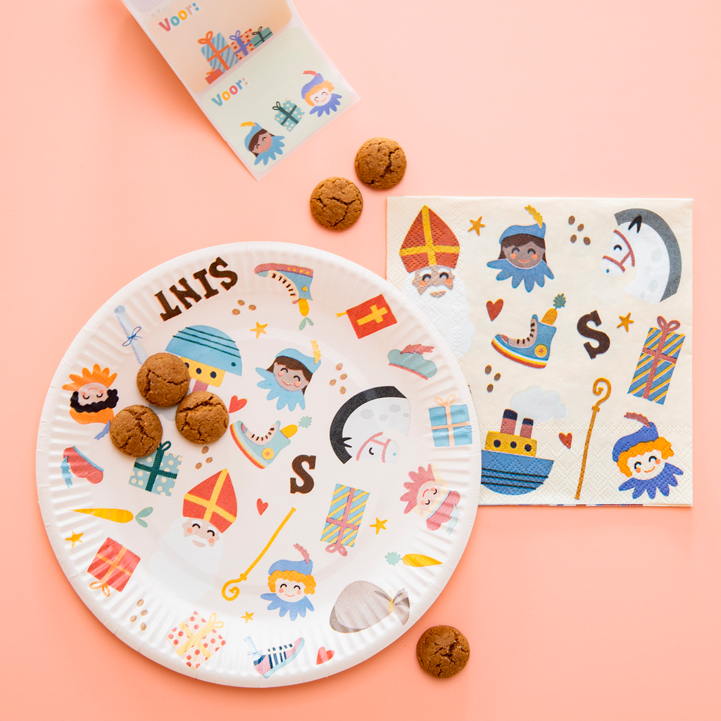 Folat BV - Wholesale Disposable Plate - Disposable Plates - Sint en Pieten  - 18 cm - 8 pieces1