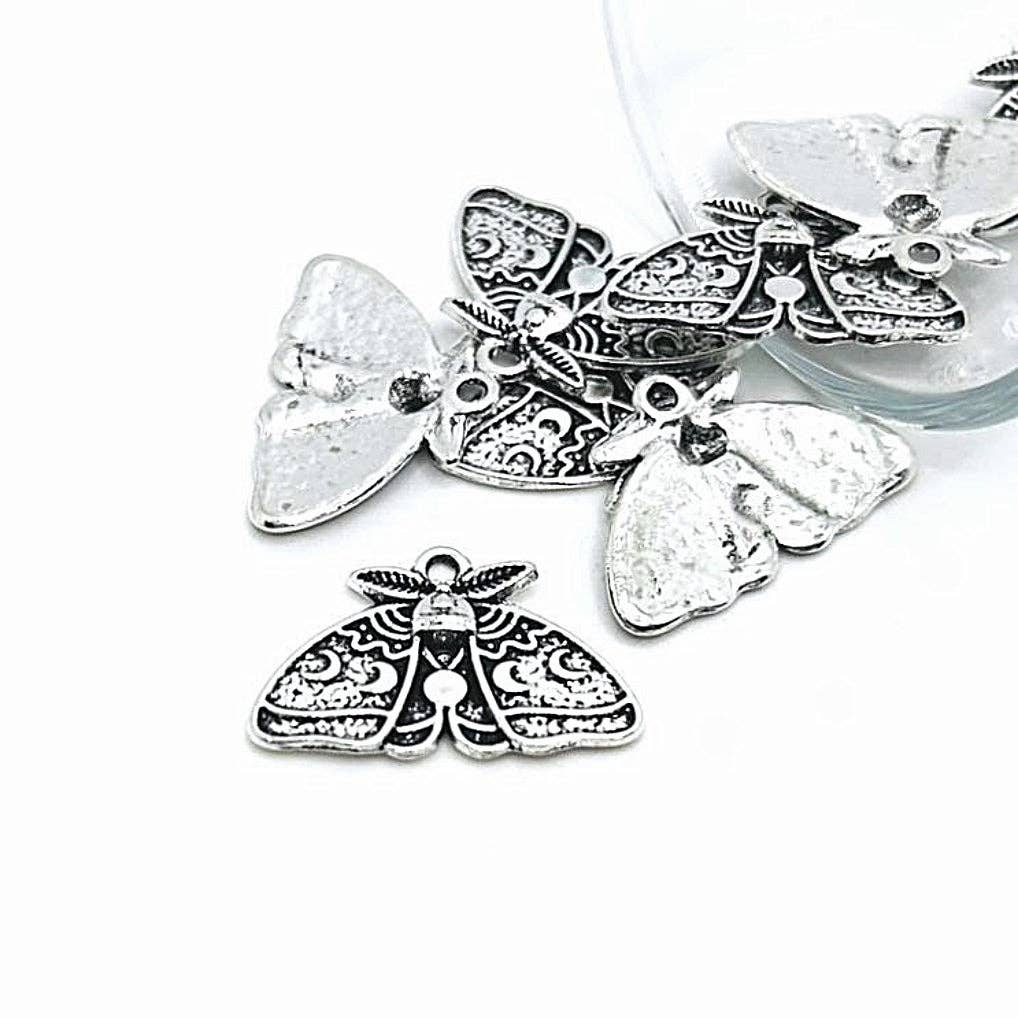 Guerrilla Charm - Wholesale Individual Charm/Pendant - Silver Lunar Moth Charms, 25x17mm0