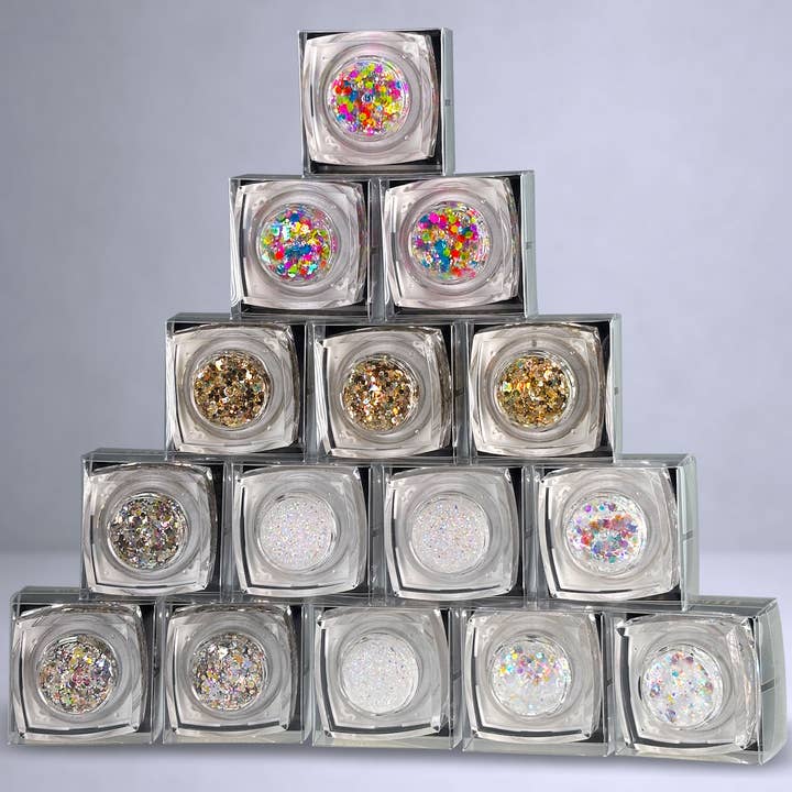 Un Pack Ready, Set, SHINE - 15 geles + 2 probadores Sin exhibidor y otras tendencias de Resultados para perfumes originales tester al por mayor. Devoluciones gratuitas y condiciones de pago a 60 días en Faire en Faire.