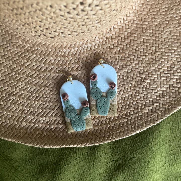 Terra Made - Wholesale Dangle Earrings - Desert cactus clay arch earring1