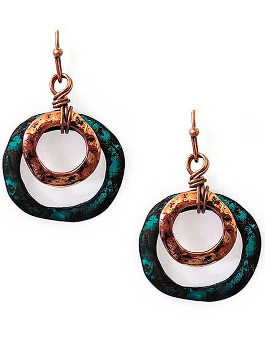 (Orecchino a patina martellata - Anello) per la vendita all'ingrosso da parte di Jewelry Max