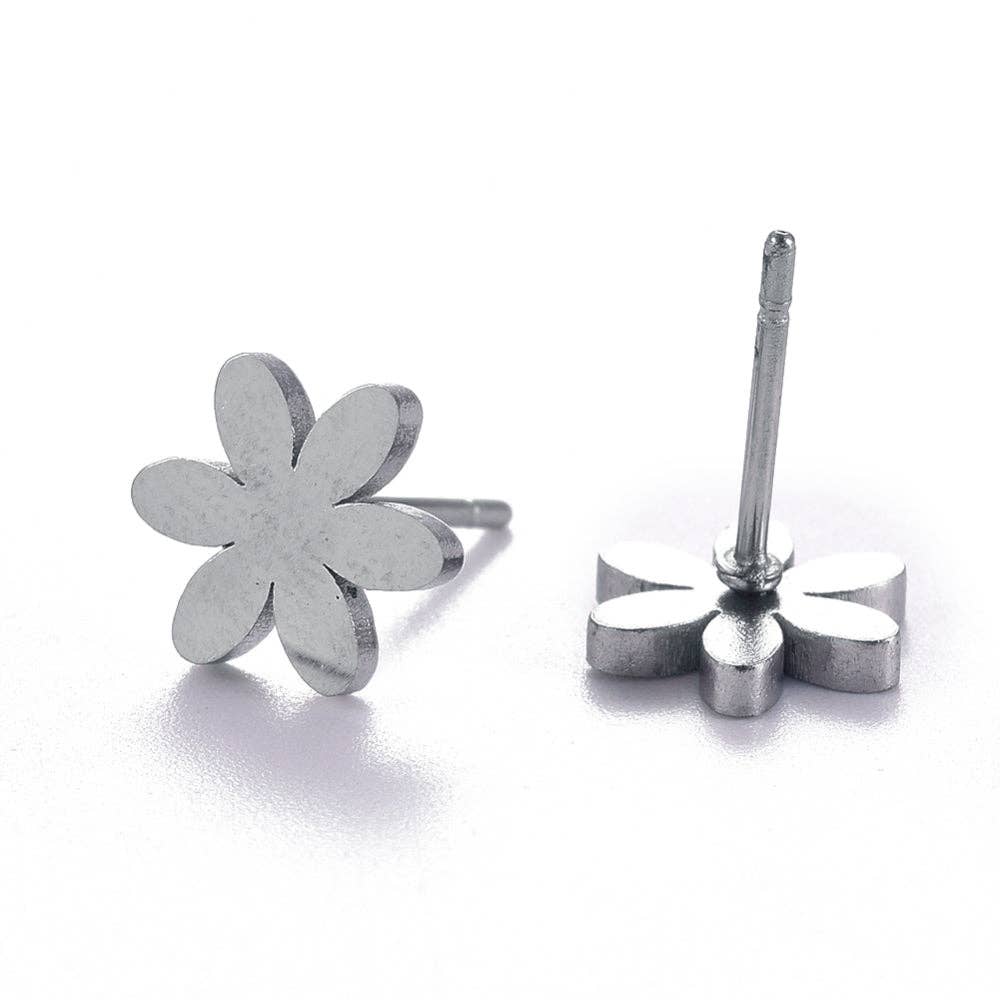 WishStrings - Wholesale Stud/Post Earrings - SALE - Silver Flower - Stud Earrings - S0821