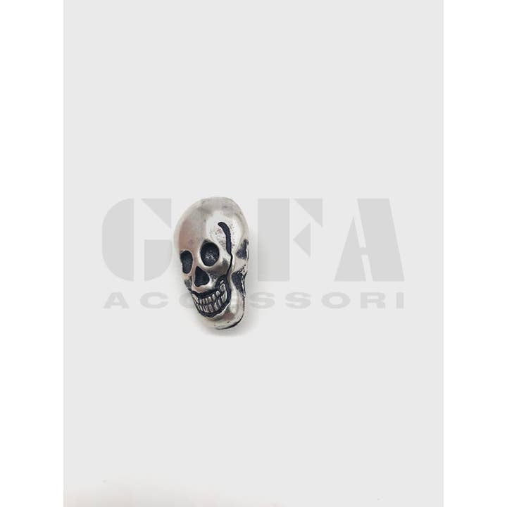 Gifa Accessori - Wholesale Stud/Post Earrings - Large skull stud with old silver rivet1