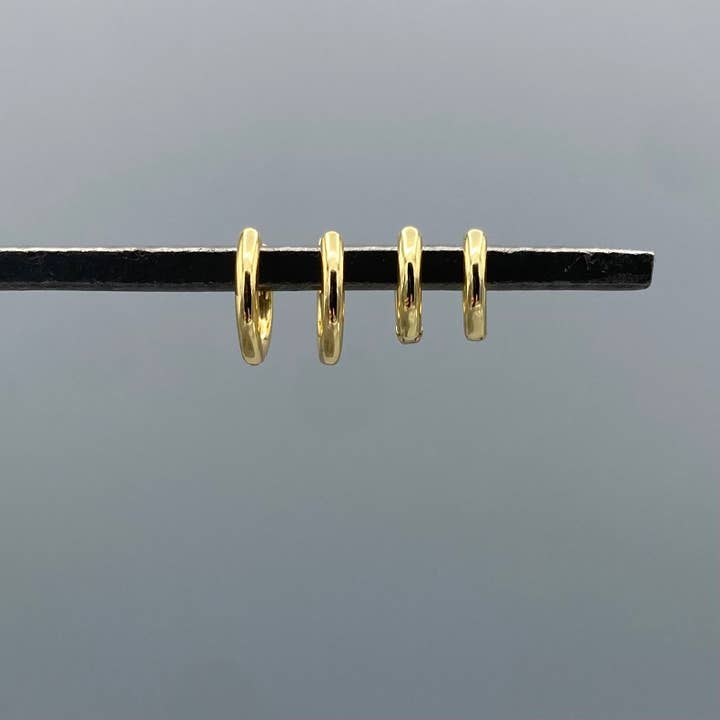 Conjunto Perfeito de Argolas Huggie por atacado de Something Silver