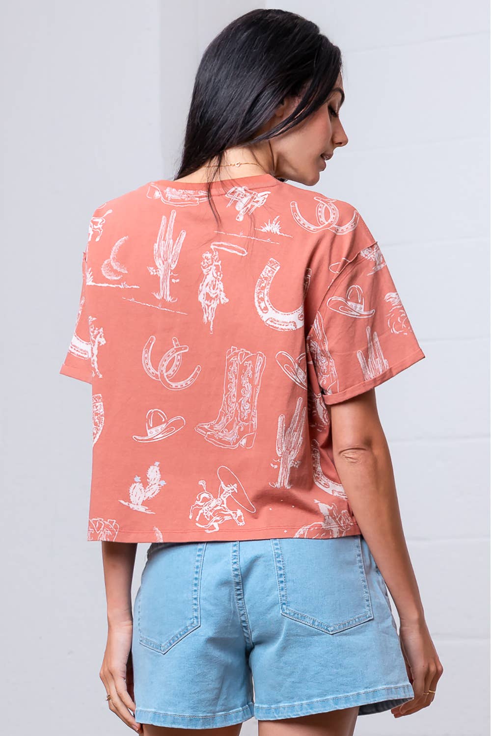 Taelynn - Wholesale T-Shirt - Women's - HT28781T-WESTERN PRINTED SHORT SLV ROUND NECK T-SHIRT15