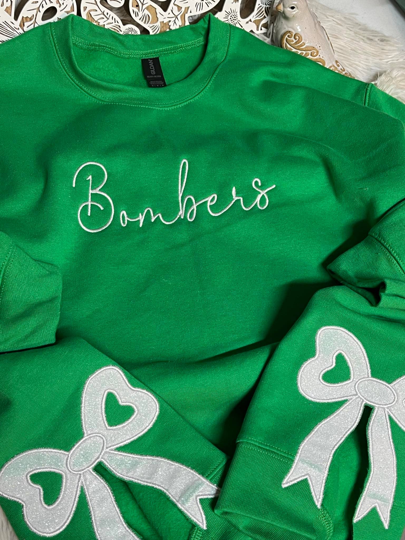 April's Sew Vinyl - Wholesale Sweatshirt - Unisex - Side Bow Custom Name Sweatshirt10