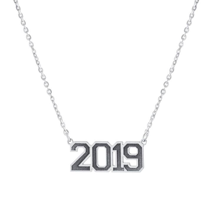 Collier d'année universitaire en argent sterling avec rallonge pour la vente par Athra NJ, INC.