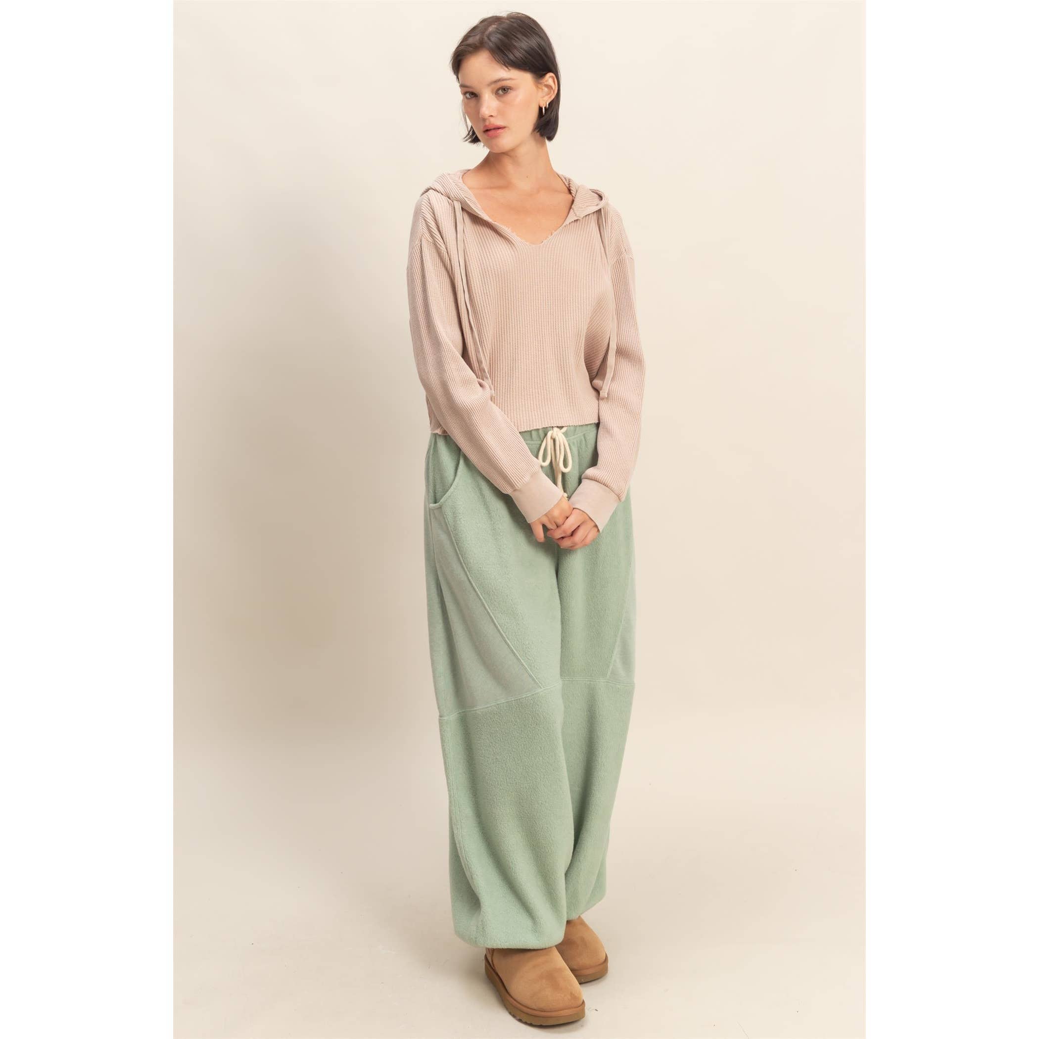 HYFVE – Hoodie – Mulher por atacado – Hoodie de Malha Waffle Cropped com Lavagem Mineral14