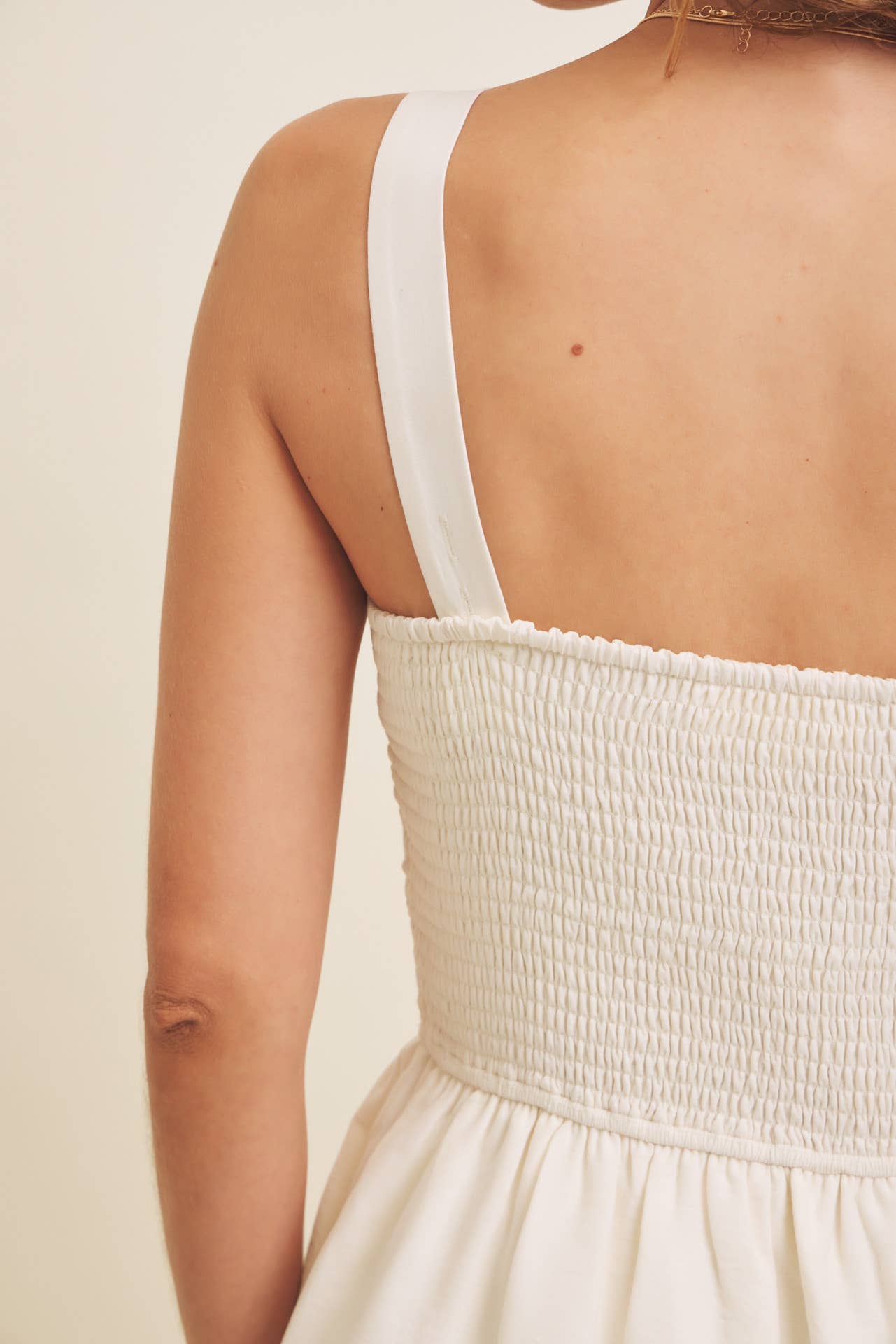 in february - Wholesale Dress - Women's - CONTRAST BINDING WITH BOW MIDI DRESS IN TIERED RUFFLES 12