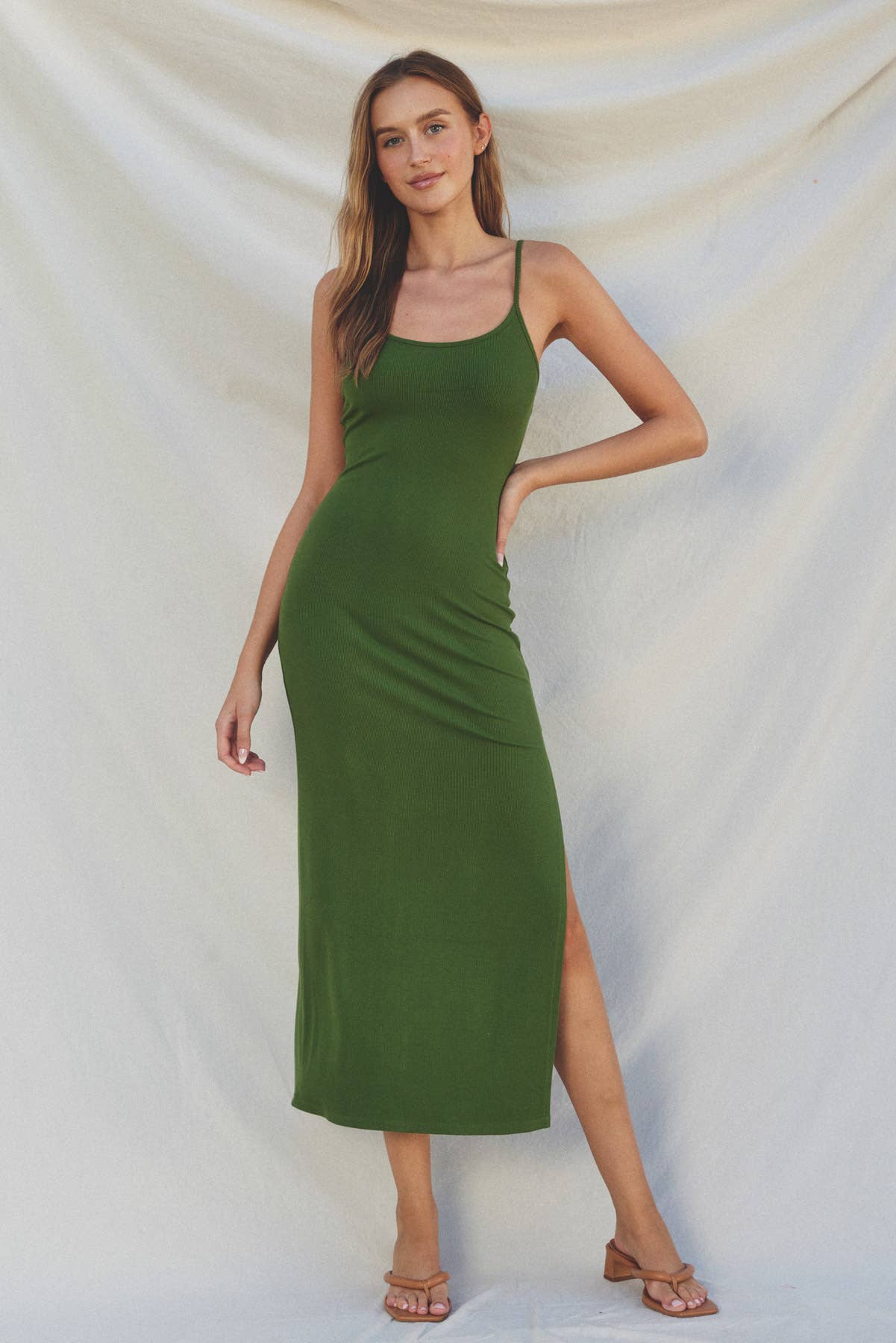 Dress Forum - Vente Robe – femme - Robe longue moulante en tricot côtelé (1)27