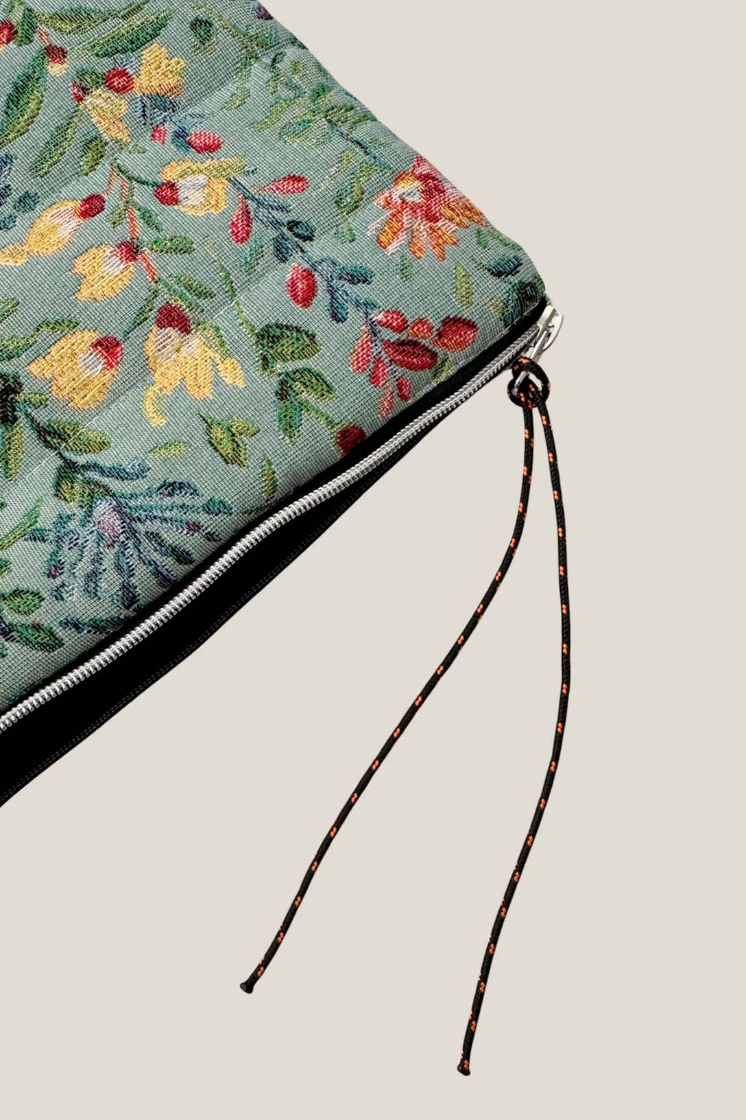 Eturel Madrid - Wholesale Laptop/Tablet Case - Women's - Jacquard woven computer case with sky blue azalea flowers3