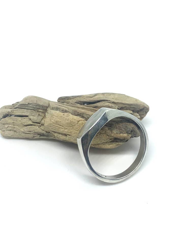 Signet men's ring in sterling silver for wholesale by Jewellery Just For You