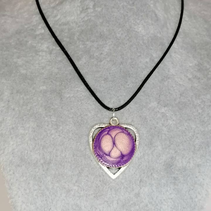Ciondolo cuore viola per la vendita all'ingrosso da parte di Blue Moon Bijoux
