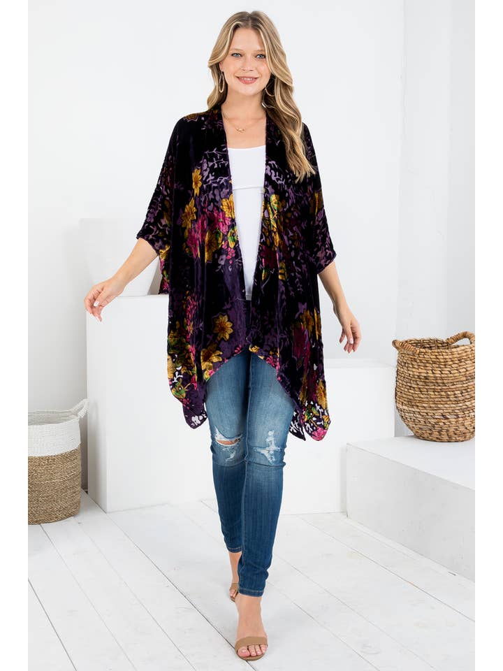 LA Soul - Wholesale Kimono - Women's - Vintage Floral Print Velvet Kimono