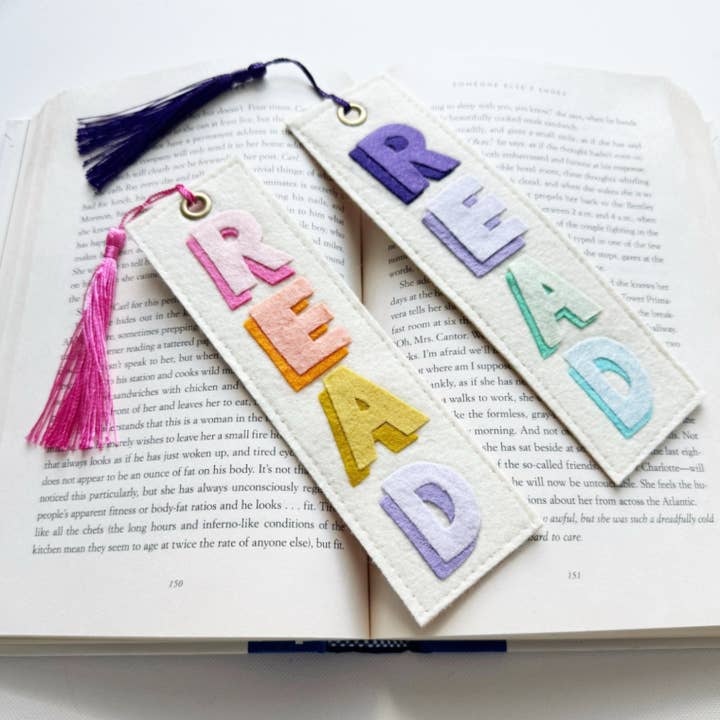 Milo & Mollie - Wholesale Bookmark - Read Felt Bookmark 3