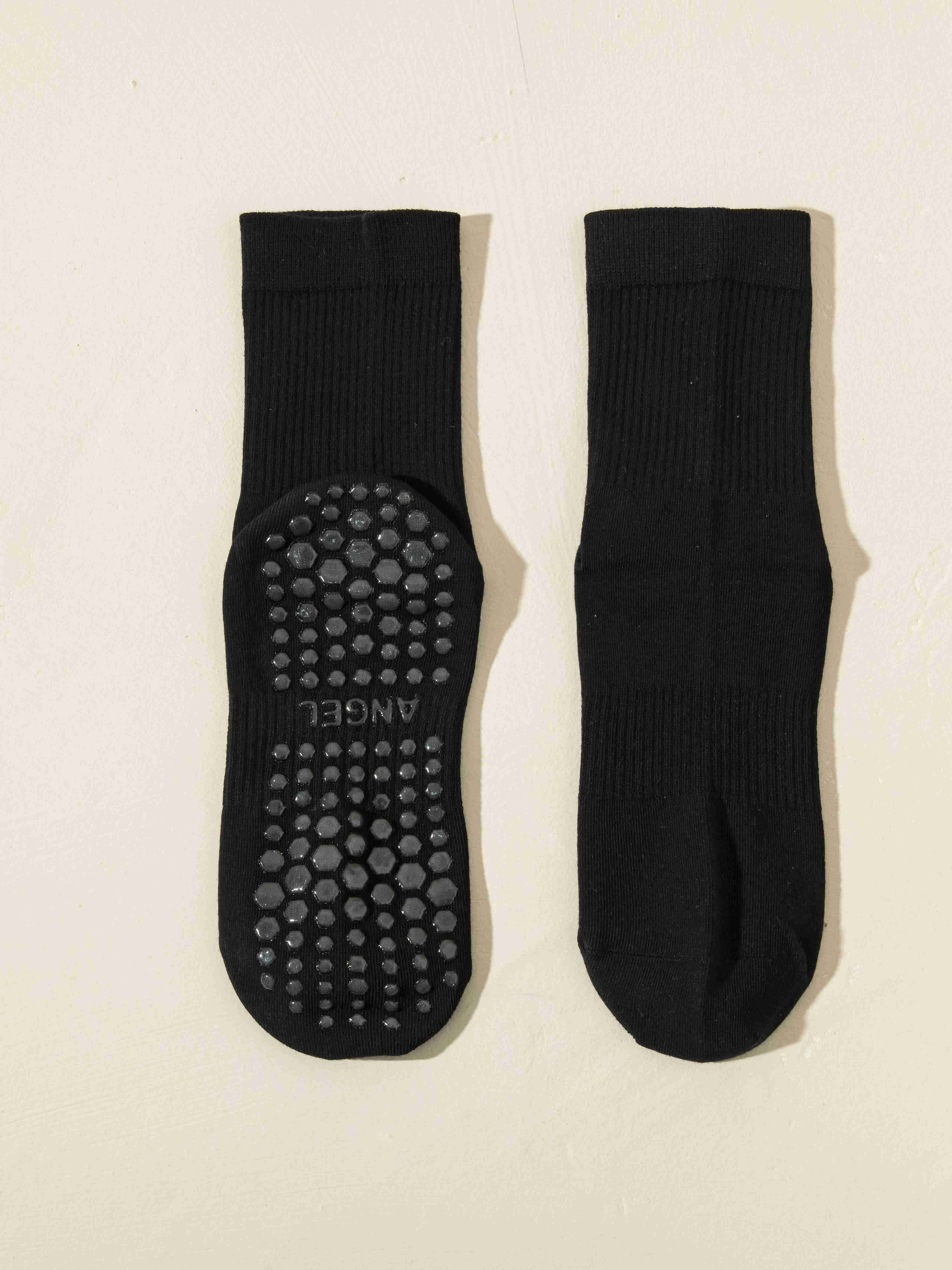 Marc JoJo - Wholesale Socks - Women's - Non-Slip Socks for Yoga and Pilates. Mid-Calf22
