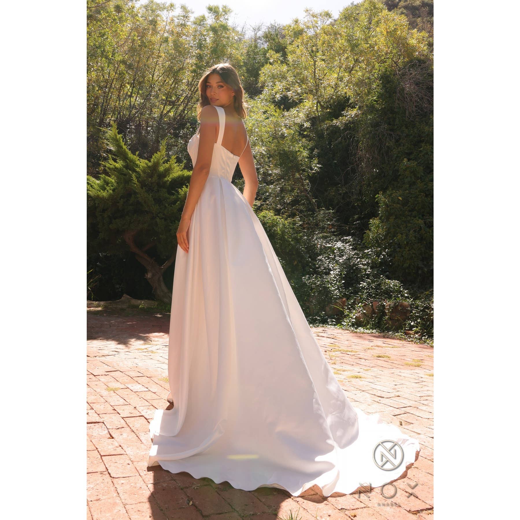 BLANC Robe de mariée bustier sans manches en forme de ballon - JW981 en vente sur Faire2