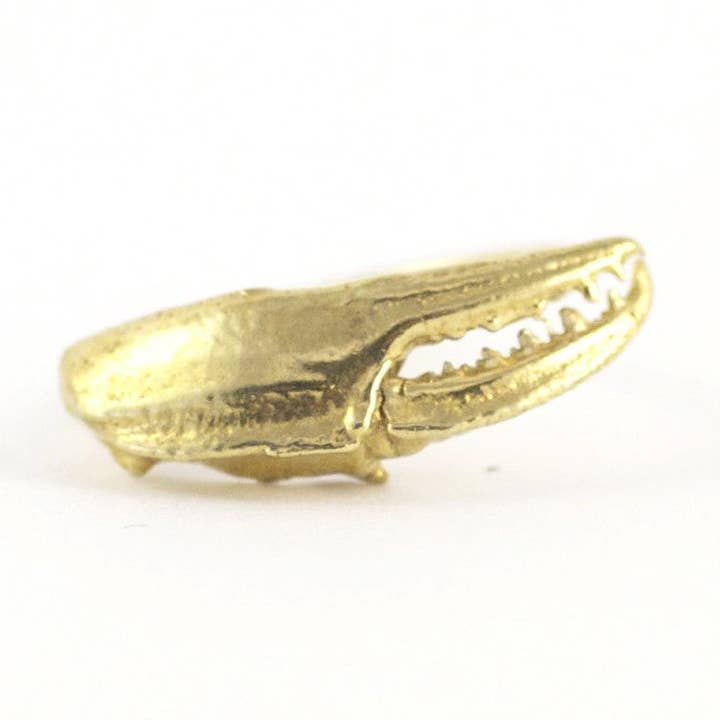 Ocean inspired Claw Curve Gold Ring for wholesale by Grace Gow