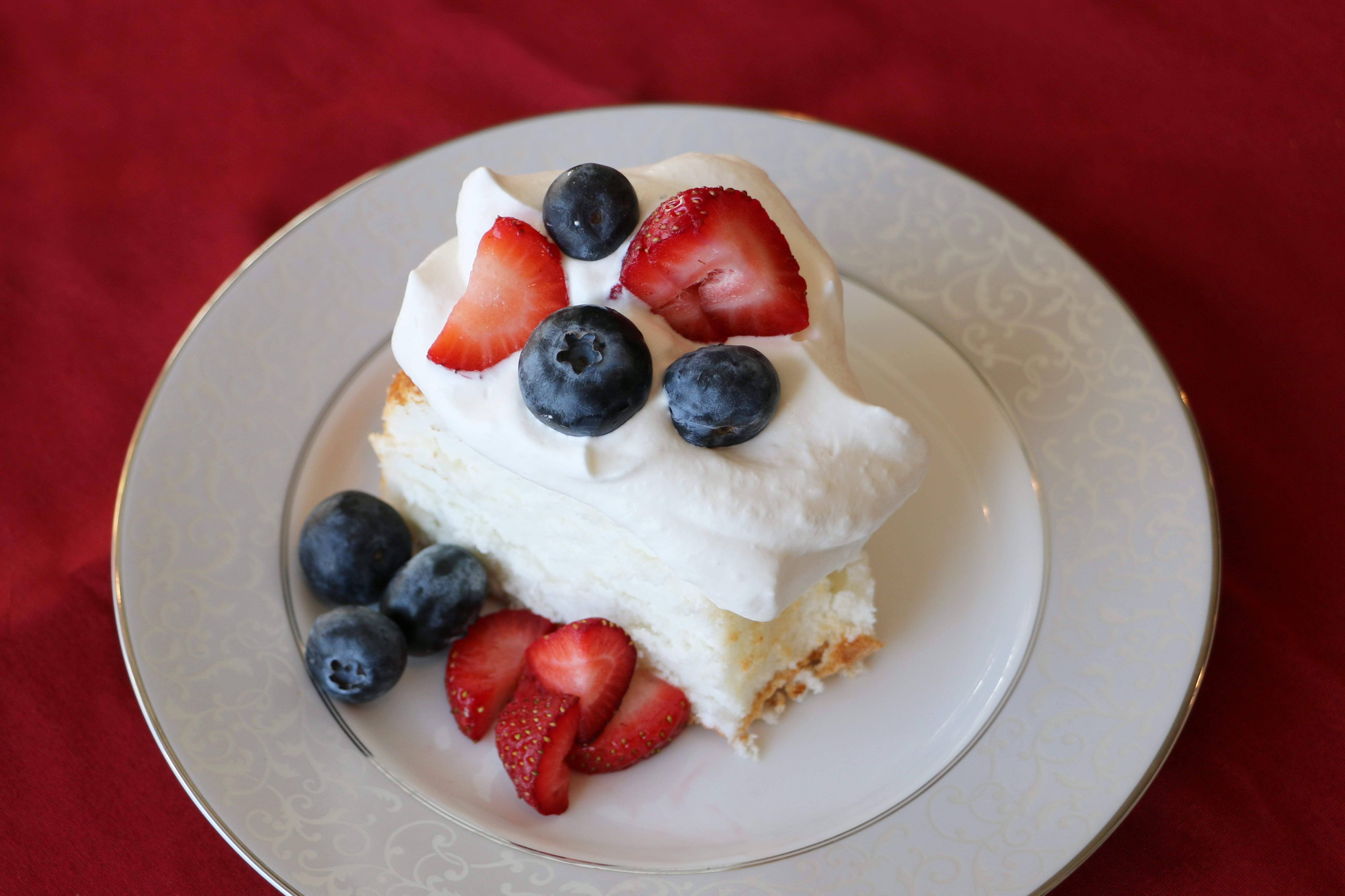 Mom's Place Gluten Free - Wholesale Cake Mix - Gluten-Free Angel Food Cake or Trifle Dish Mix2