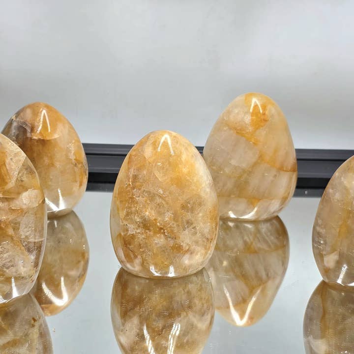 Distinction Crystals - Wholesale Spiritual Stone/Crystal - Large Golden healer Quartz Crystal Freeform 500-700g2