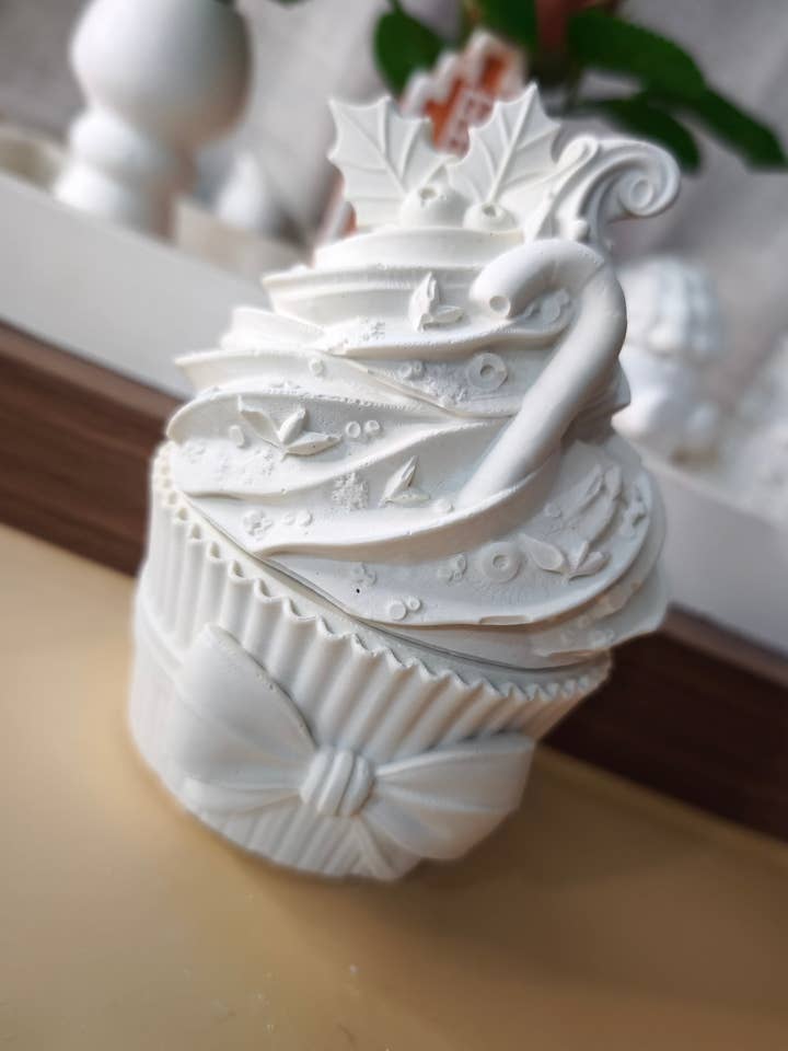 Enchanted cupcake jar for wholesale by Sweet Happiness
