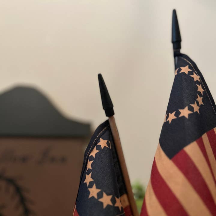 The Cranberry Cornstalk Co. - Wholesale Flag - Betsy Ross Prim Flag4