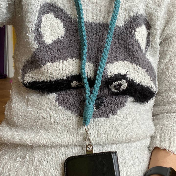 Macra-Made With Love – wholesale Lanyard – Women’s – 34” Phone Holder Lanyard4